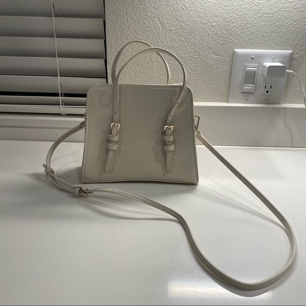 WHITE ZARA PURSE